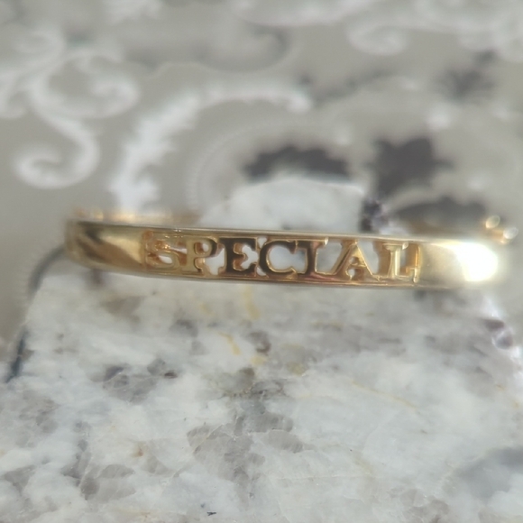Gold 'Special' Vintage Mazer Brothers Bangle Bracelet - Picture 1 of 8